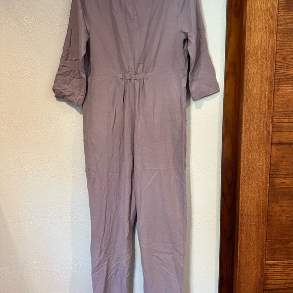 The Nines by HATCH Cropped Jumpsuit - Picture 5 of 9